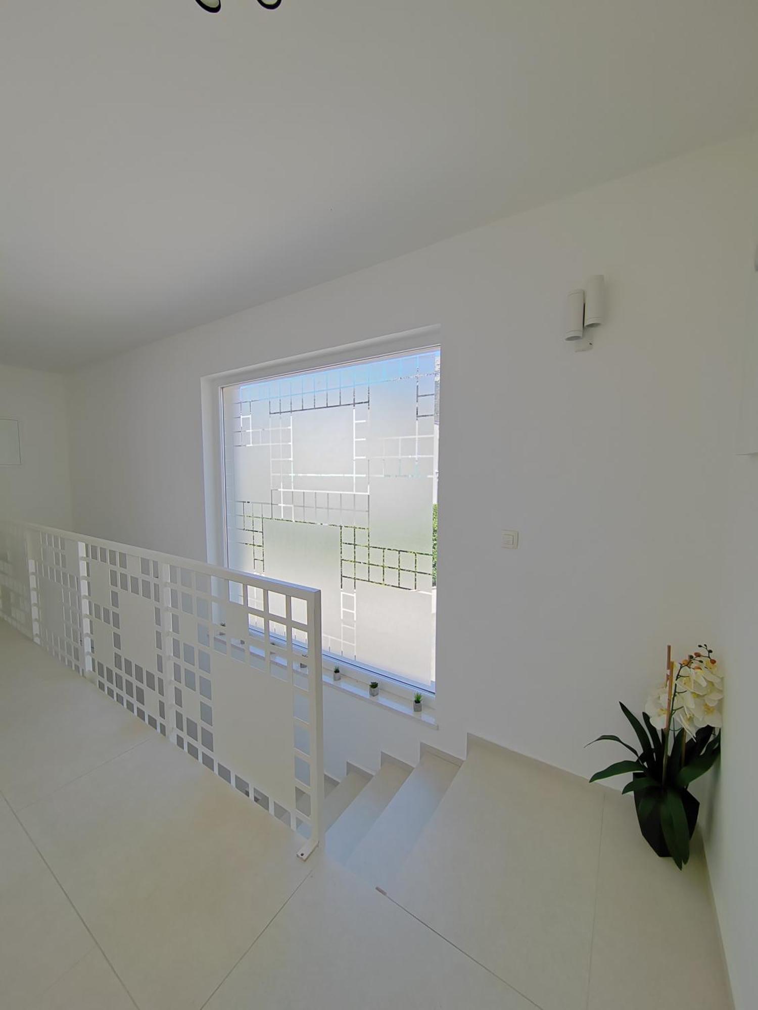 Luxury Sheley With Private Heated Pool-split *
