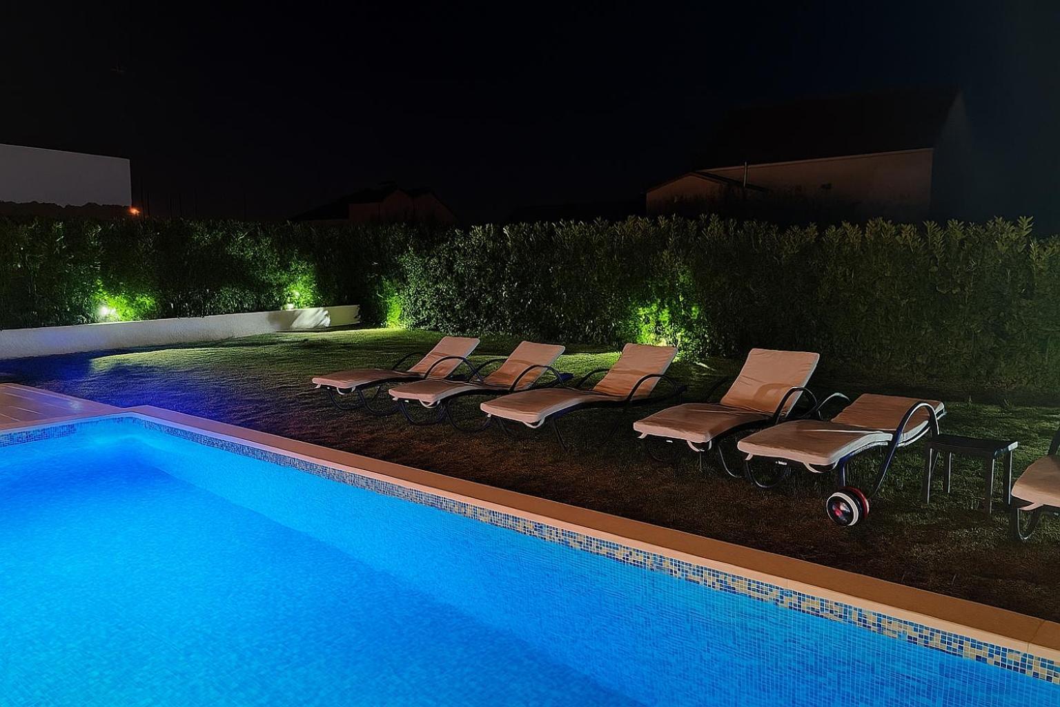 Vila Luxury Sheley With Private Heated Pool-split